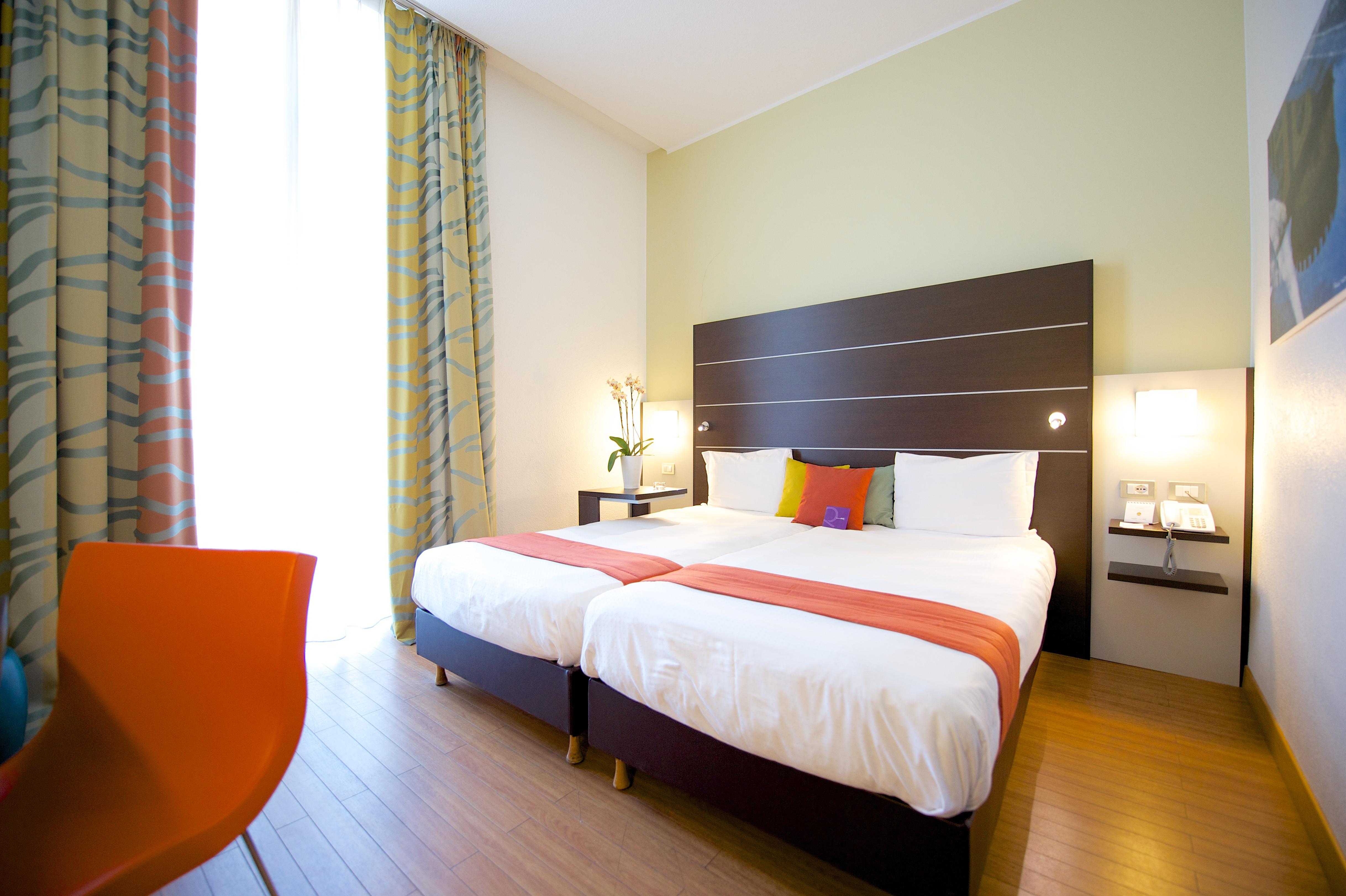 Mercure Napoli Centro Angioino Εξωτερικό φωτογραφία