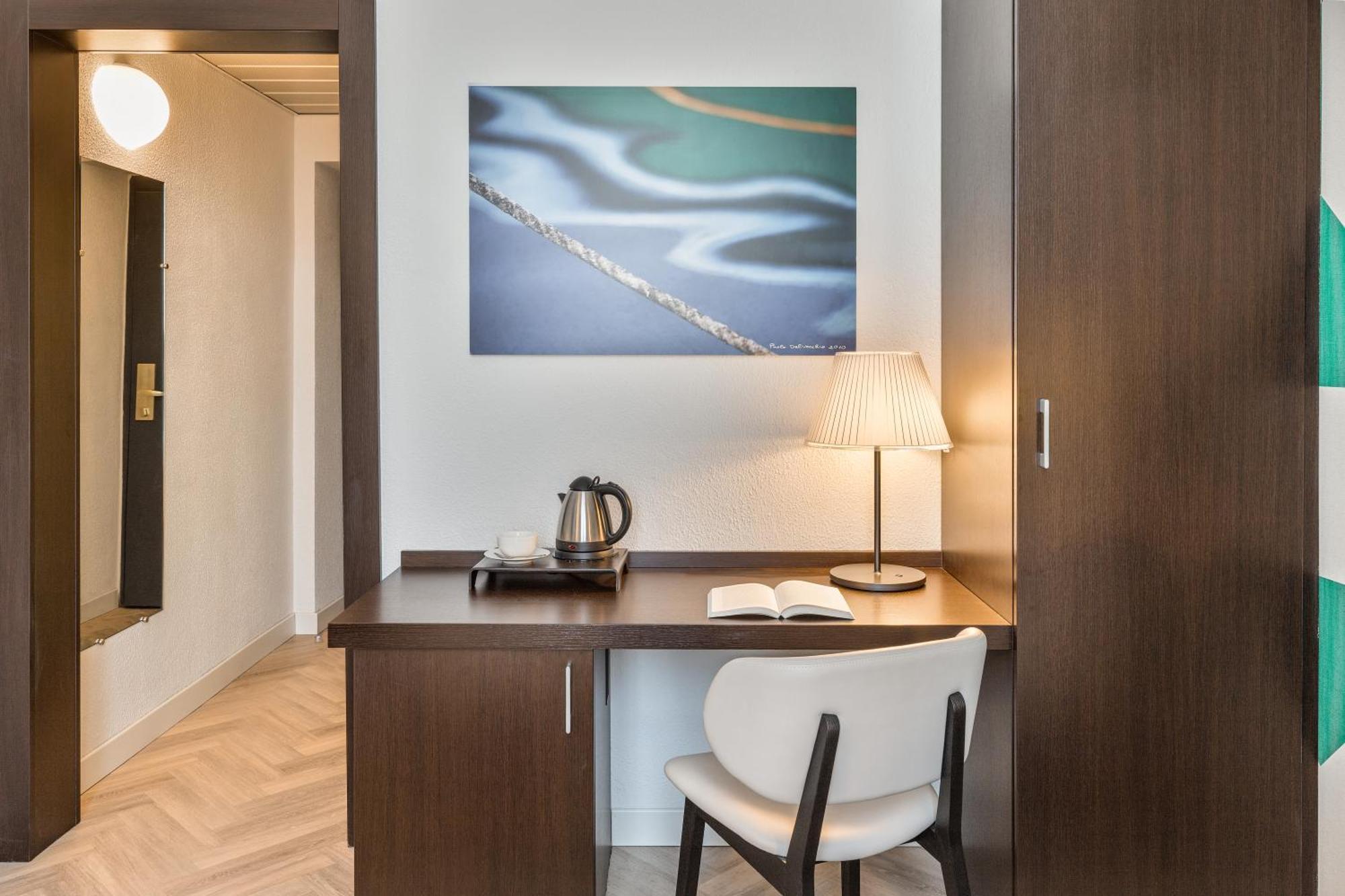 Mercure Napoli Centro Angioino Εξωτερικό φωτογραφία