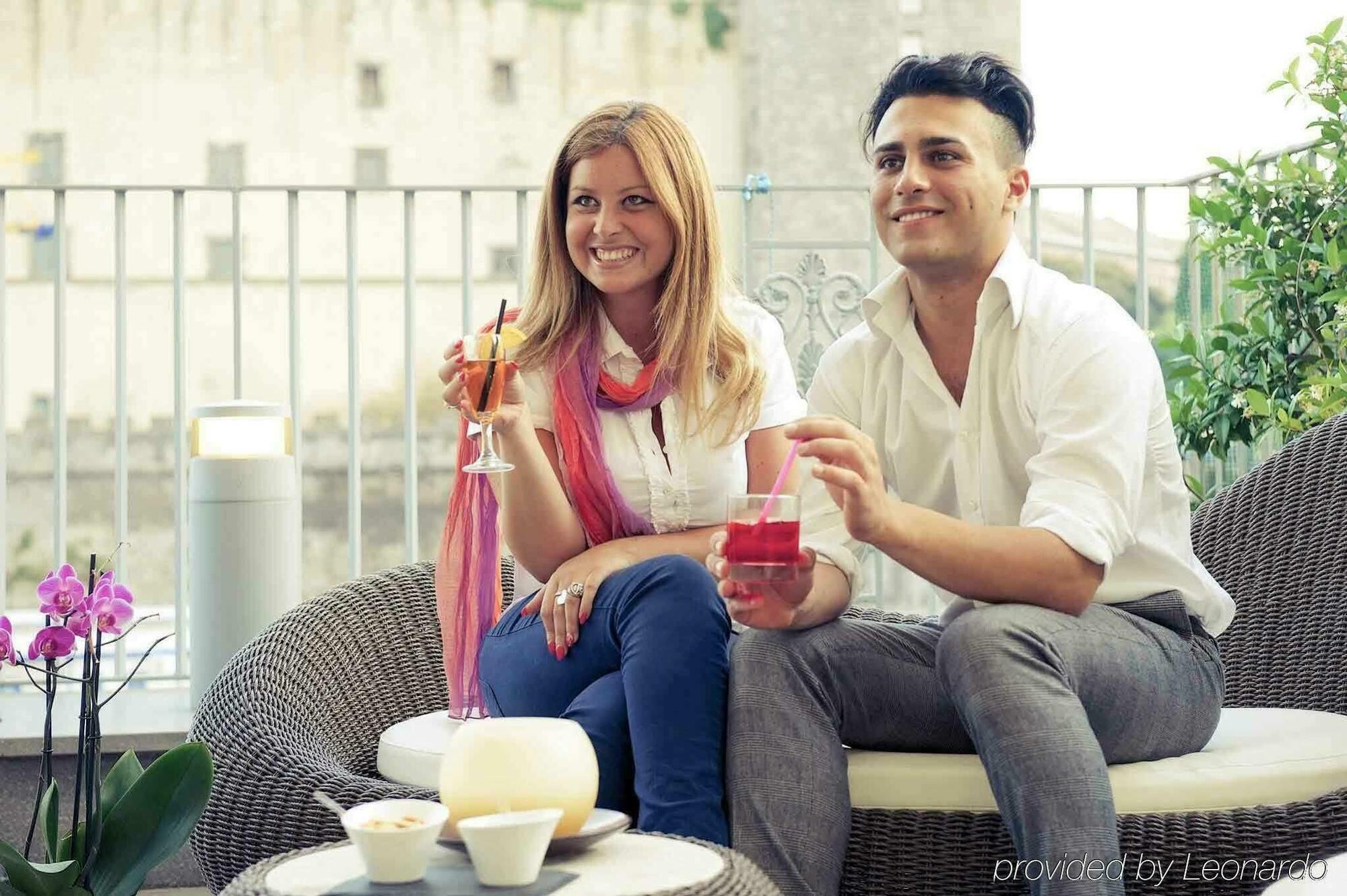 Mercure Napoli Centro Angioino Εξωτερικό φωτογραφία